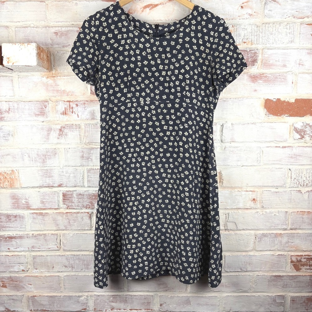 August Silk 100% Silk Ditsy Floral Mini Shift Dress Black Cream 8P Vintage 90s
